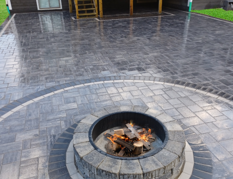 commercial hardscape in Bristol, Bristol commercial hardscape, commercial hardscape near Bristol