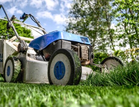 lawn service racine, racine lawn service, prairie ridge lawn service